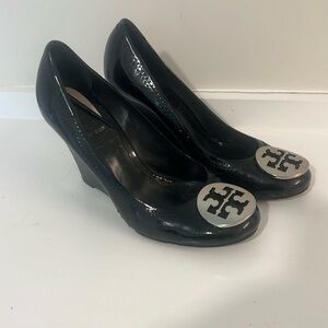 Well loved Tory Burch wedged heel